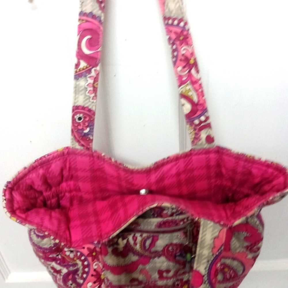 Vera Bradley Women's Pink Quitted Shoulder Purse - Picture 5 of 10